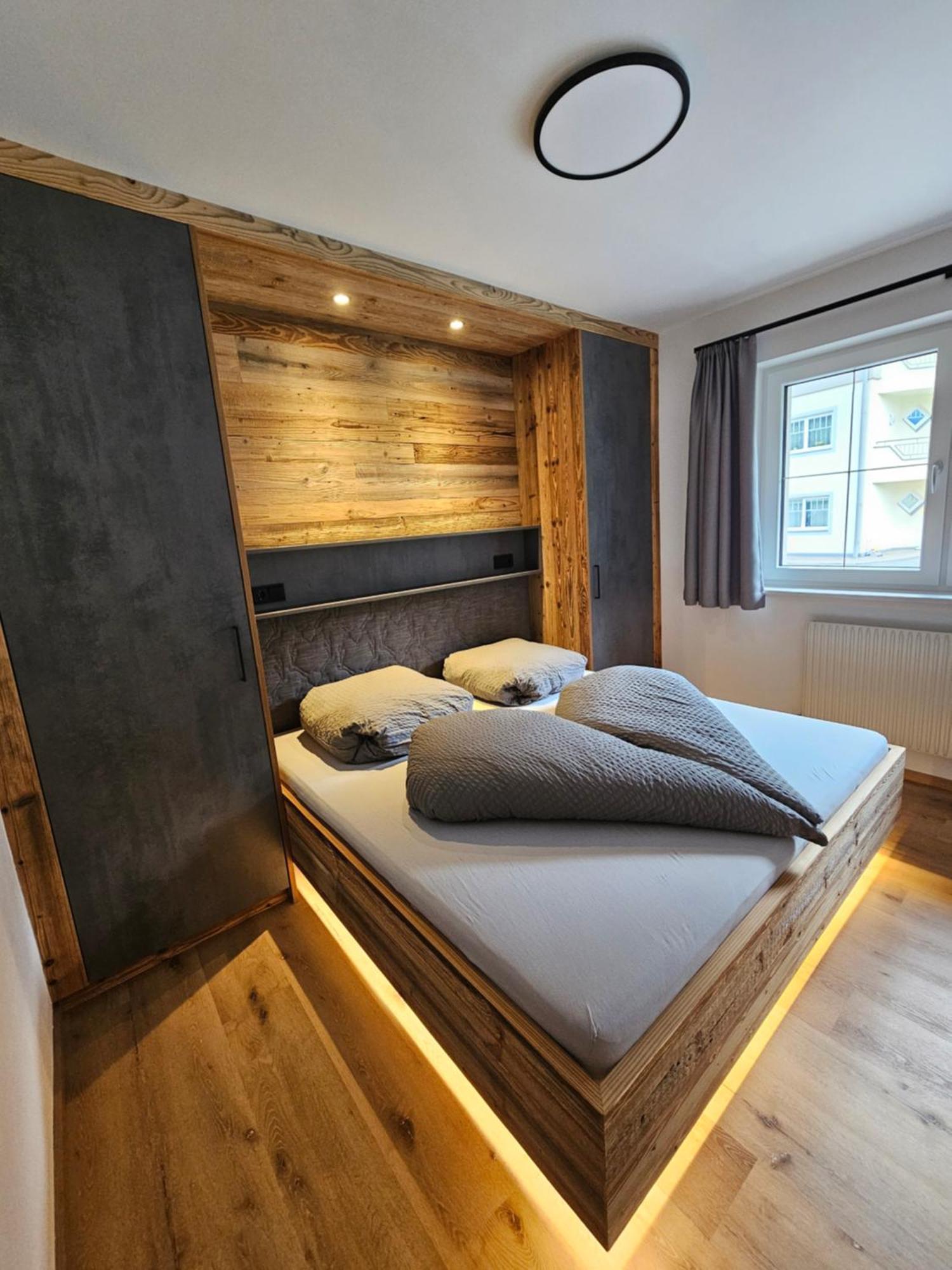 Roasthof Apartments Neustift im Stubaital Exterior photo